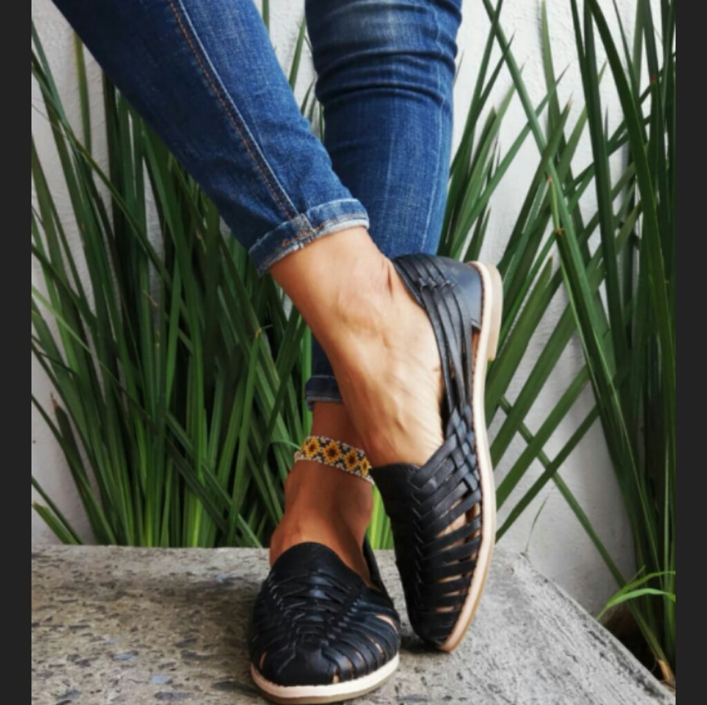 Black flats